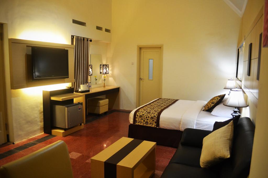 Srikandi Guesthouse 玛琅 客房 照片